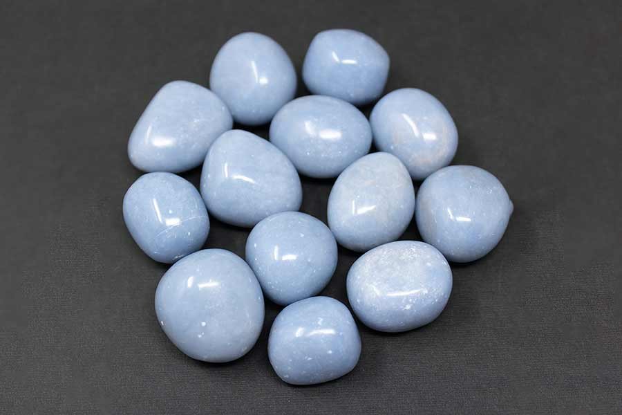 ANJELİT MELEK TAŞI