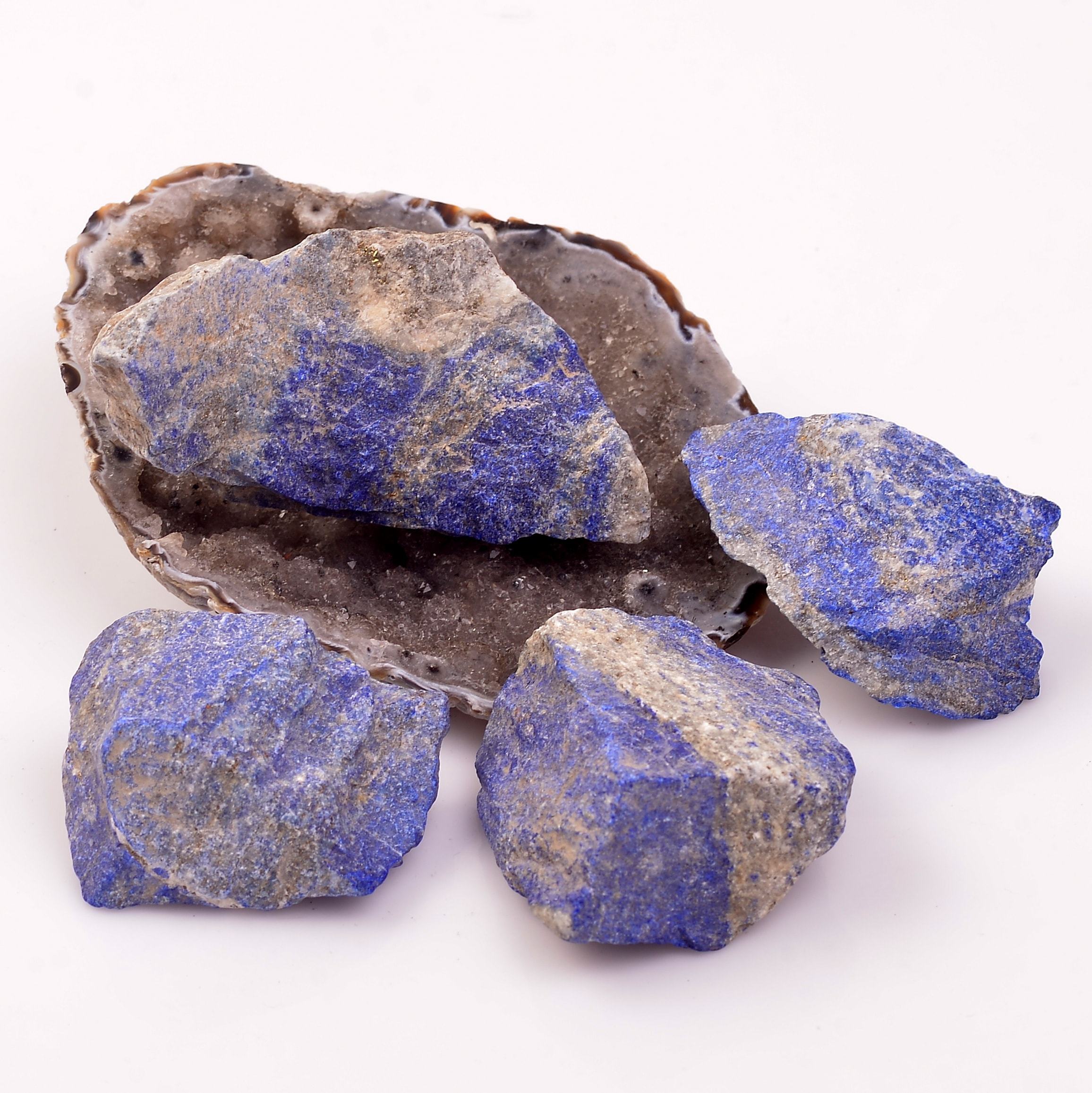 LAPİS LUZALi TAŞI